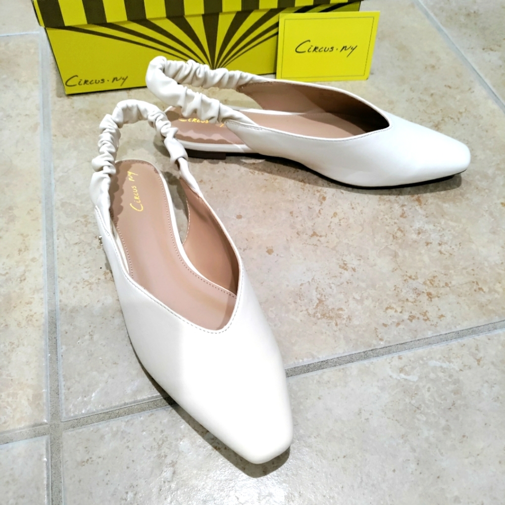 Flats size 9